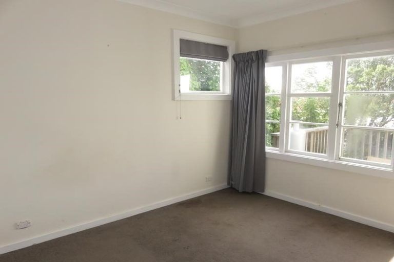 Photo of property in 58 Salamanca Road, Kelburn, Wellington, 6012