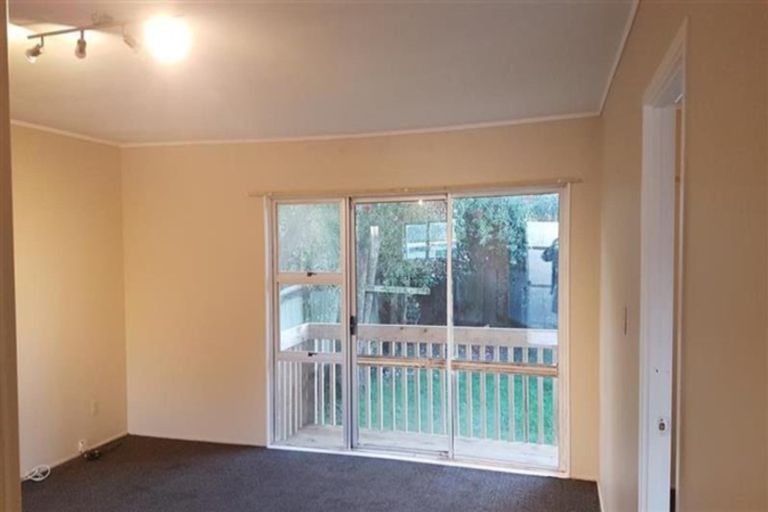 Photo of property in 1/50 Moncrieff Avenue, Clendon Park, Auckland, 2103