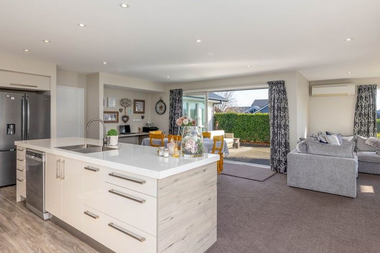 Photo of property in 26 The Esplanade, Pegasus, 7612