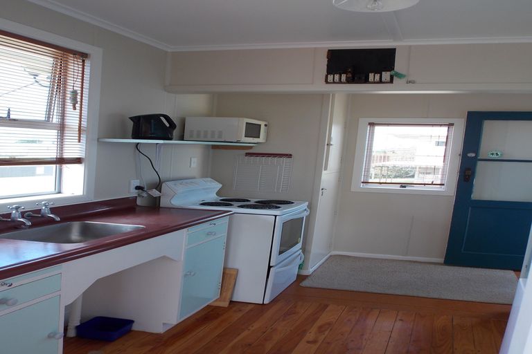 Photo of property in 246 Seaforth Road, Waihi Beach, 3611