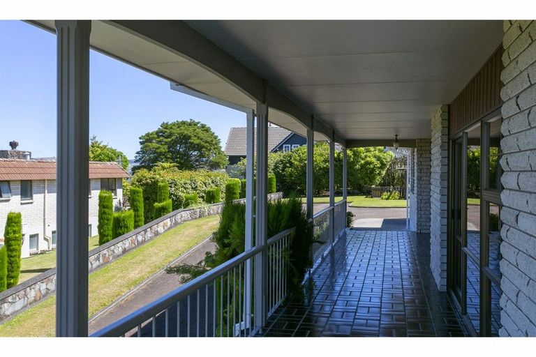 Photo of property in 62 Harvey Street, Waipahihi, Taupo, 3330