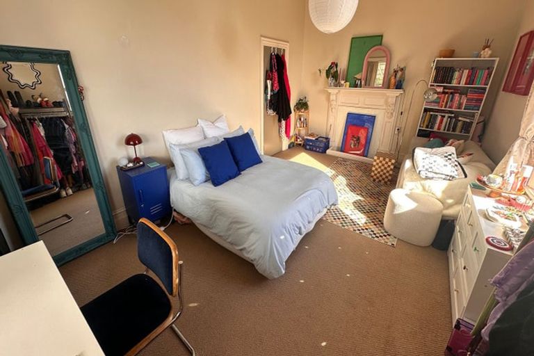 Photo of property in 47 Aurora Terrace, Kelburn, Wellington, 6012