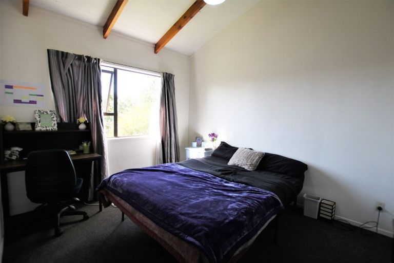 Photo of property in 42 Fordham Street, Beach Haven, Auckland, 0626