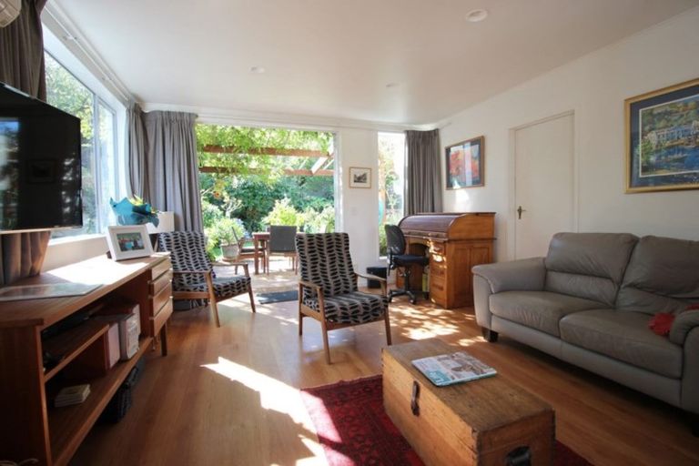 Photo of property in 12 Coulson Place, Alexandra, 9320