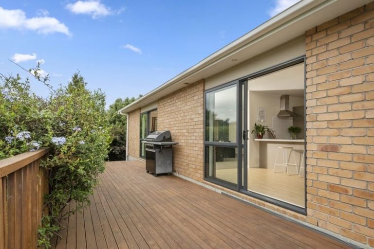 Photo of property in 160 Waterside Drive, Pyes Pa, Tauranga, 3112