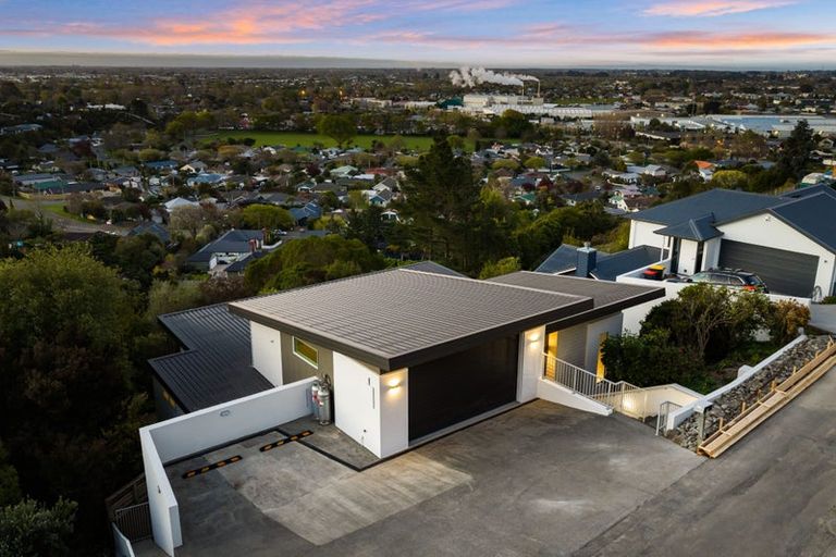 Photo of property in 11 Stronsay Lane, Hillsborough, Christchurch, 8022