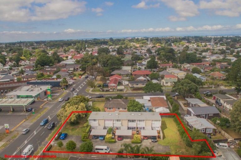 Photo of property in 267 Massey Road, Mangere East, Auckland, 2024