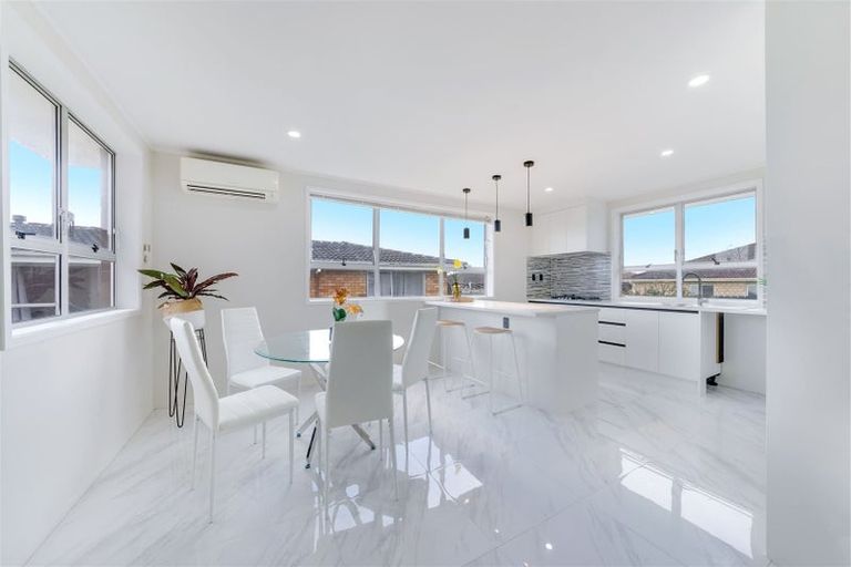 Photo of property in 68 Old Wairoa Road, Papakura, 2110