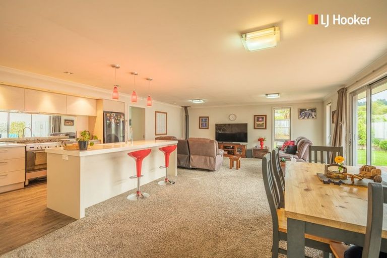 Photo of property in 6f Main Road, Fairfield, Dunedin, 9018