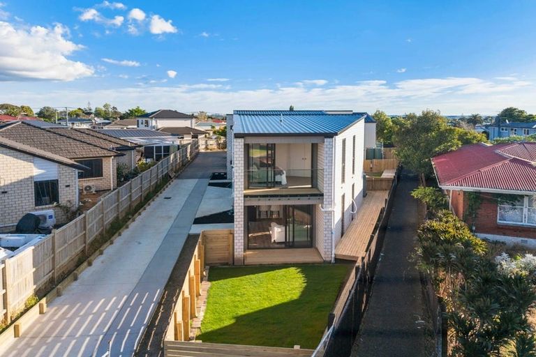 Photo of property in 30c Tawa Crescent, Manurewa, Auckland, 2102