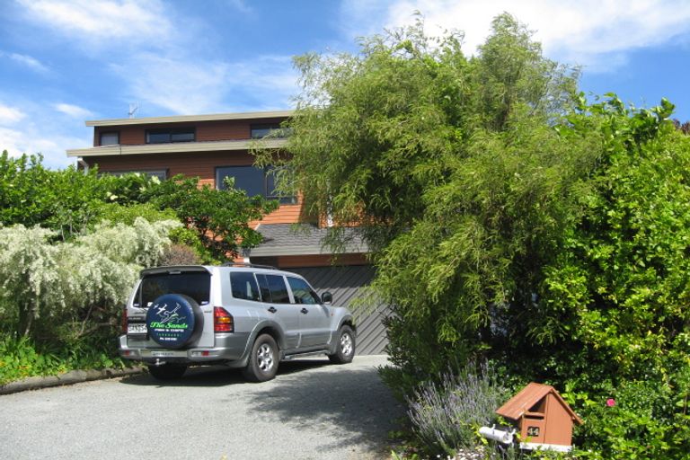 Photo of property in 44 Bay View Road, Atawhai, Nelson, 7010