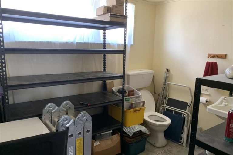 Photo of property in 1/64 Wakefield Street, Alicetown, Lower Hutt, 5010