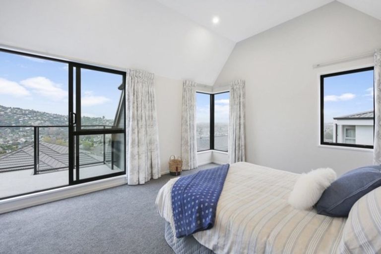 Photo of property in 11 Lookaway Place, Huntsbury, Christchurch, 8022