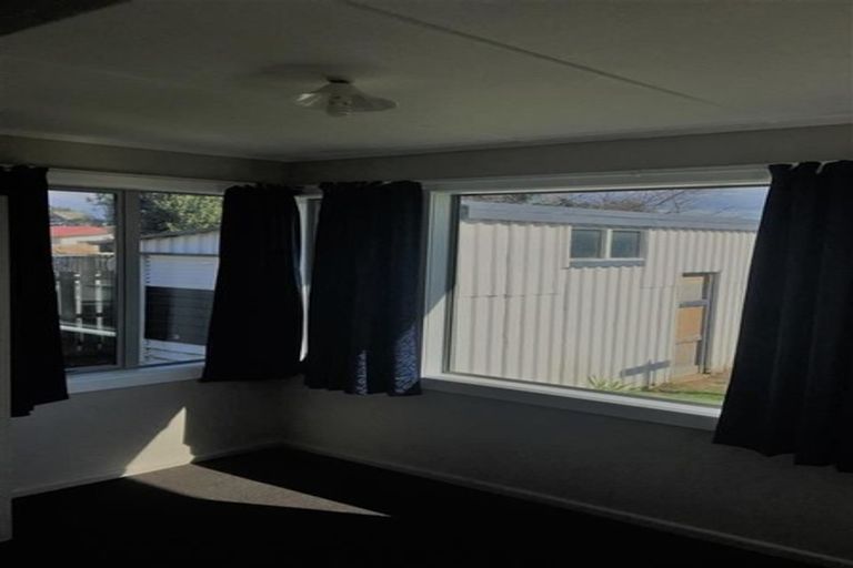 Photo of property in 42 Seddon Crescent, Marewa, Napier, 4110