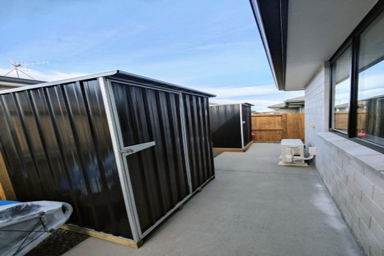 Photo of property in 14 Te Wharo Drive, Papamoa, 3118