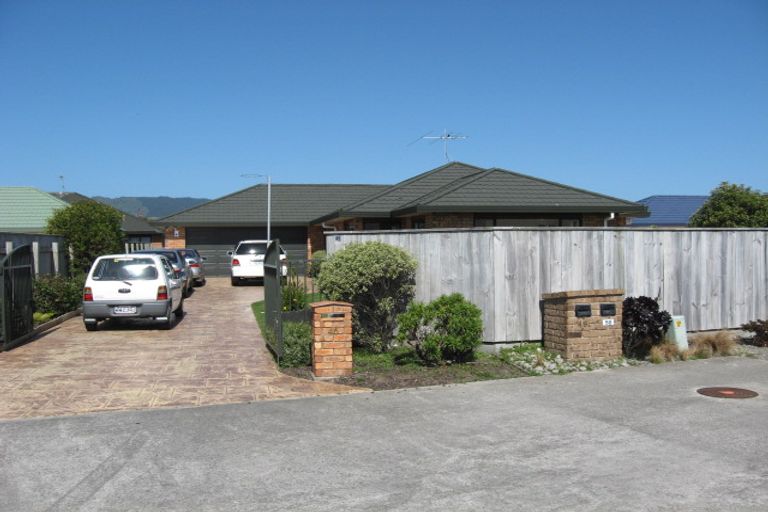 Photo of property in 46 College Drive, Paraparaumu, 5032