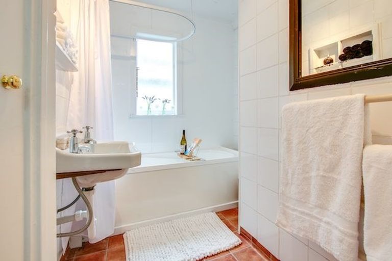 Photo of property in 103 Shakespeare Road, Bluff Hill, Napier, 4110