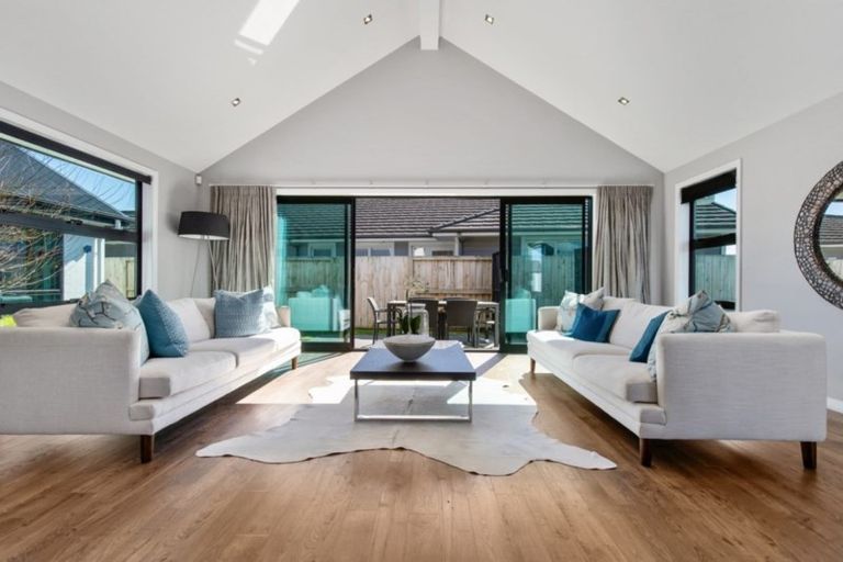 Photo of property in 2 Roy Hilton Drive, Flagstaff, Hamilton, 3210