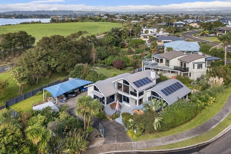 Photo of property in 28 Owen Place, Omokoroa, 3114