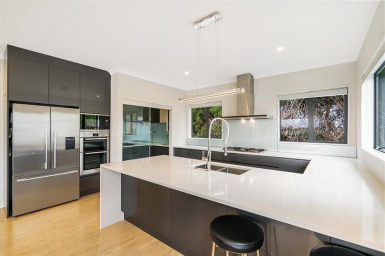Photo of property in 38 Resolution Drive, Gulf Harbour, Whangaparaoa, 0930