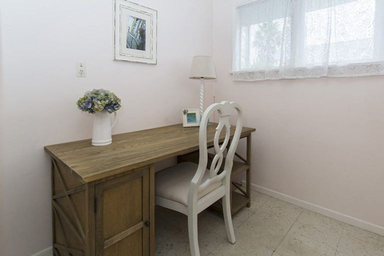 Photo of property in 1/6 Pine Terrace, Howick, Auckland, 2014