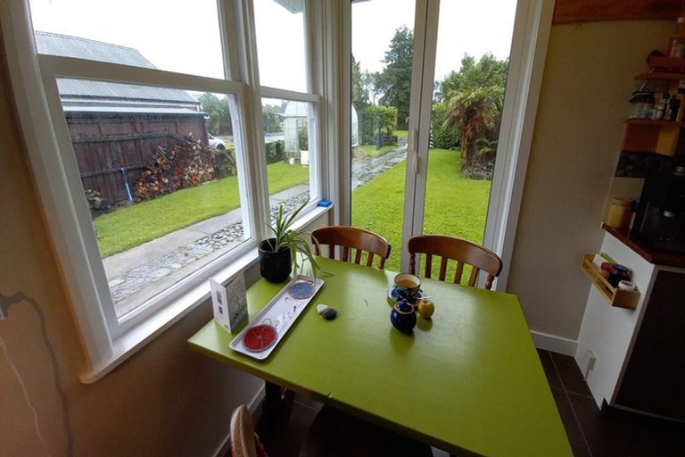 Photo of property in 6 Opuka Place, Haast, 7886