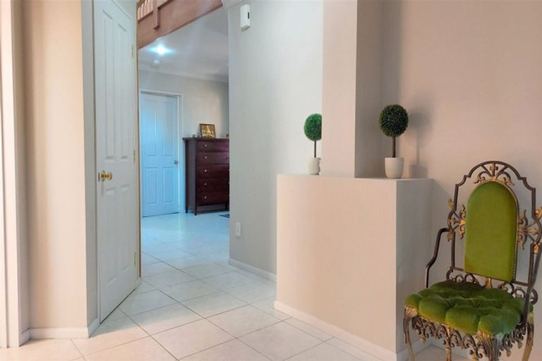 Photo of property in 27 Stableford Green, Burnside, Christchurch, 8053