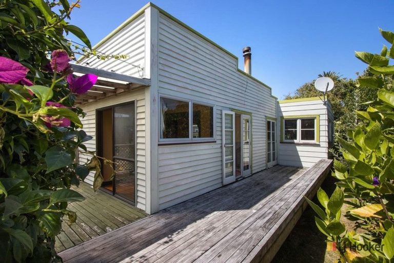 Photo of property in 7 Scarborough Road, Waihi Beach, 3611