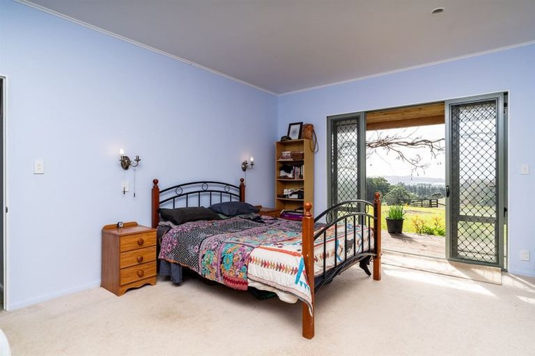 Photo of property in 212 Staniforth Road, Kaiwaka, Wellsford, 0975