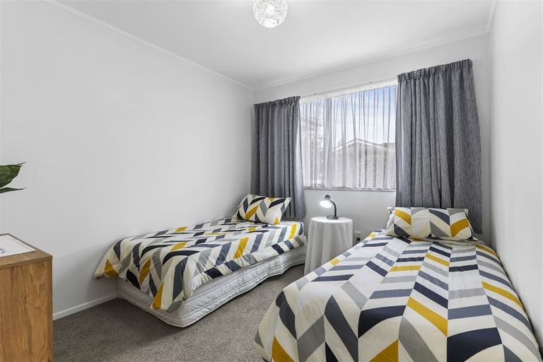 Photo of property in 41 Marendellas Drive, Bucklands Beach, Auckland, 2014