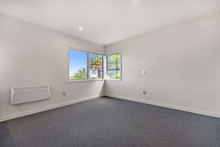 Photo of property in 35 Adams Road, Thornton Bay, Thames, 3575