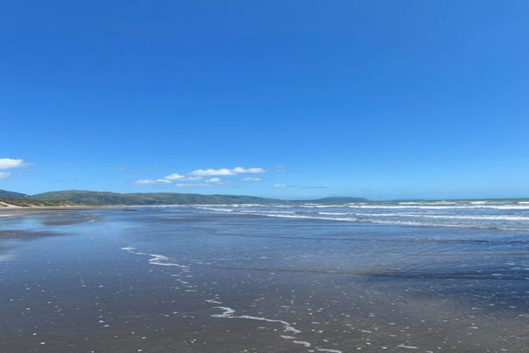 Photo of property in 53 The Esplanade, Raumati South, Paraparaumu, 5032