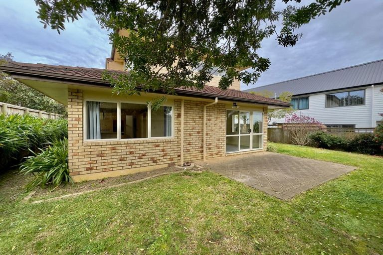 Photo of property in 786 Chapel Road, Shamrock Park, Auckland, 2016