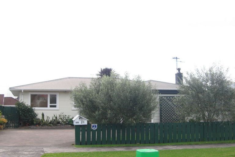 Photo of property in 21 Emmett Street, Greerton, Tauranga, 3112