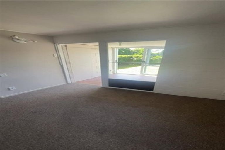 Photo of property in 17 Shrimpton Road, Haumoana, 4102