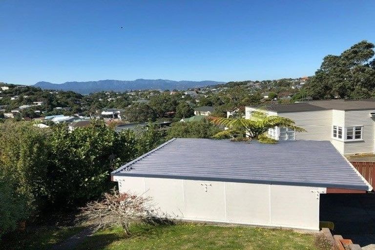 Photo of property in 22 Baroda Street, Khandallah, Wellington, 6035