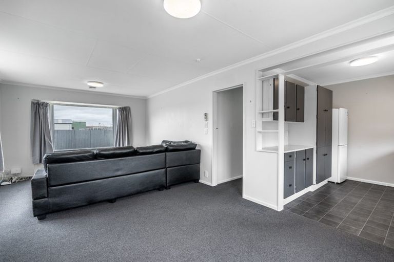 Photo of property in 2/51 Douglas Street, Grasmere, Invercargill, 9810