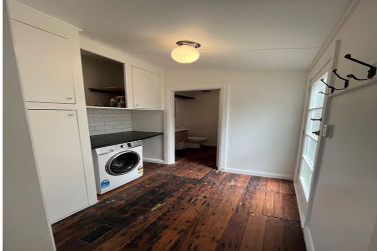 Photo of property in 7 Asquith Terrace, Brooklyn, Wellington, 6021