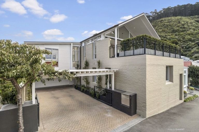 Photo of property in 3 Poplar Grove, Thorndon, Wellington, 6011