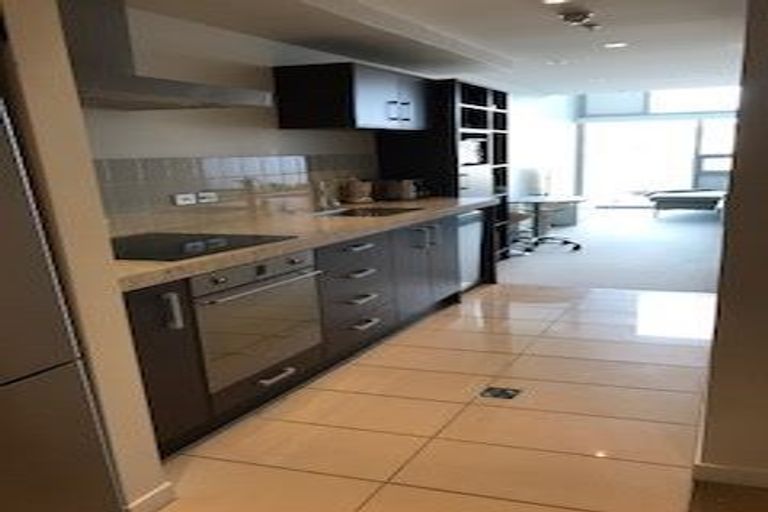 Photo of property in Monument Apartments, 7h/245 Wakefield Street, Te Aro, Wellington, 6011