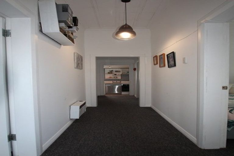 Photo of property in 3 Preston Street, Eltham, 4322