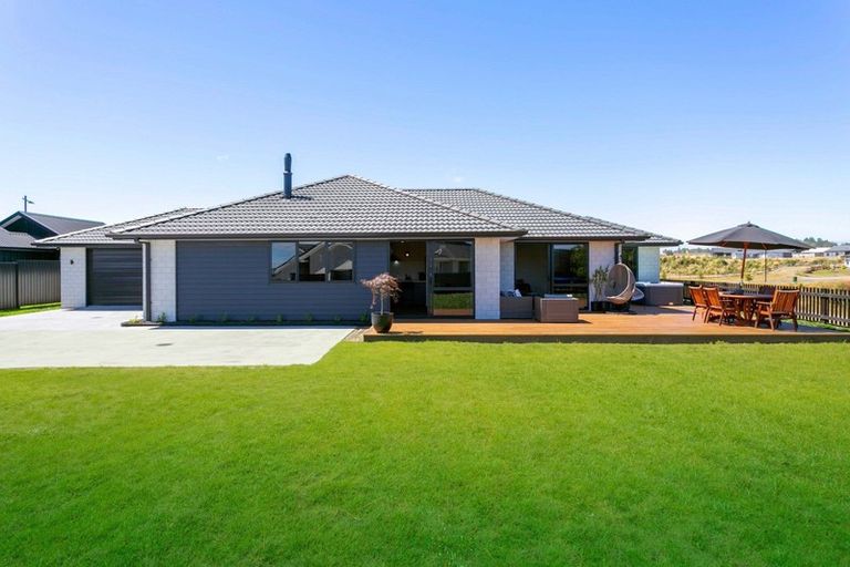 Photo of property in 26 Harakeke Drive, Wharewaka, Taupo, 3330