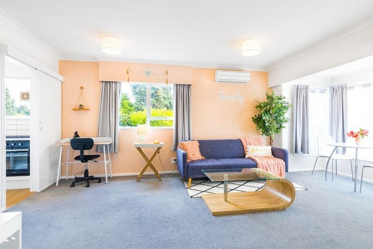 Photo of property in 48 Moana Road, Paraparaumu, 5032