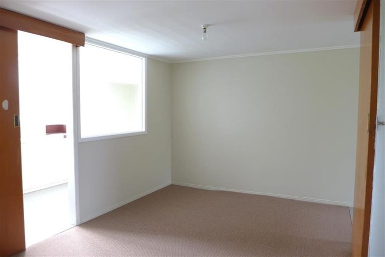 Photo of property in 23 Evans Road, Glen Eden, Auckland, 0602