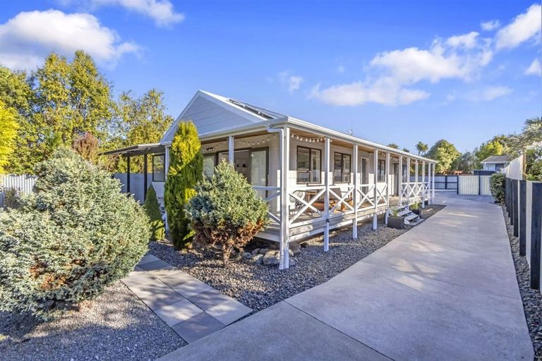 Photo of property in 1 Ensors Place, Waikuku Beach, 7402