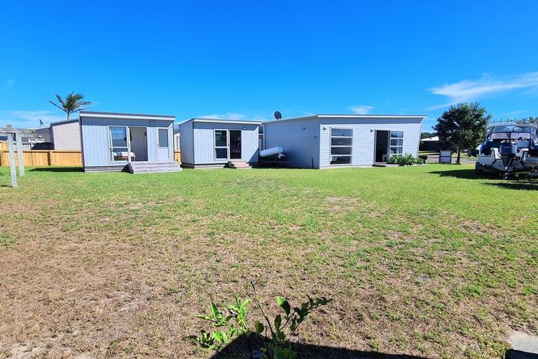 Photo of property in 108 Mahoe Place, Matarangi, Whitianga, 3592