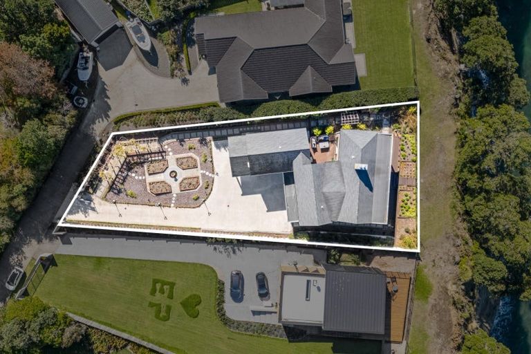 Photo of property in 28 East Point, Manly, Whangaparaoa, 0930