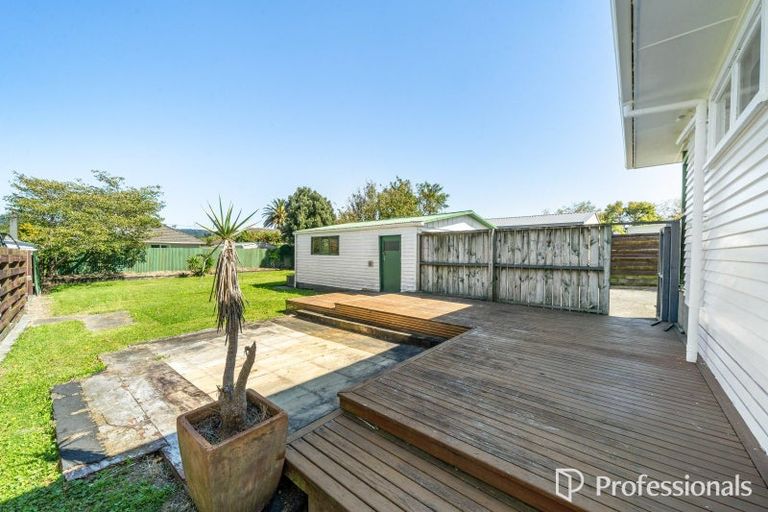 Photo of property in 15 Wise Street, Wainuiomata, Lower Hutt, 5014