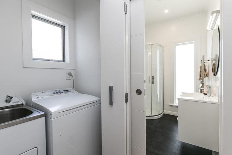 Photo of property in 7 Vennell Street, Brooklyn, Wellington, 6021