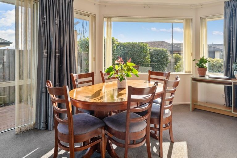 Photo of property in 8 Baxter Place, Stoke, Nelson, 7011